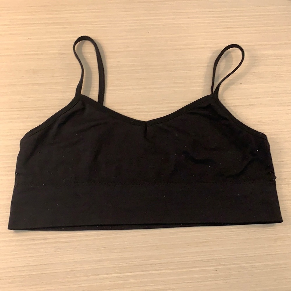 4 bras